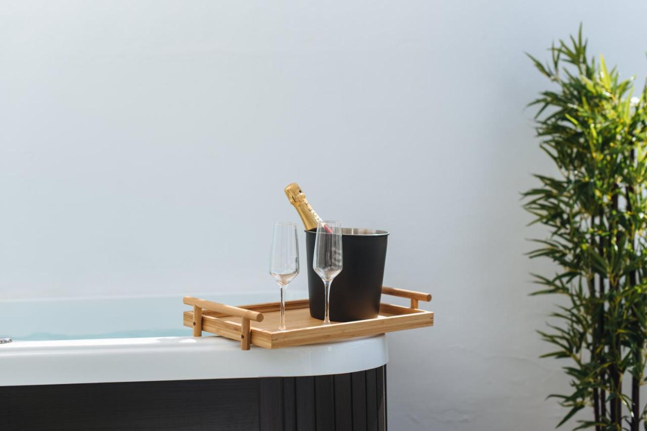 Urban Pulses Alameda Con Jacuzzi Exterior * Sevilla